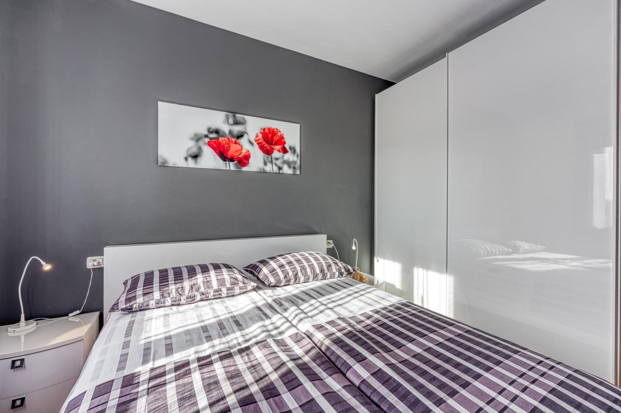 Apartment Dea - Three Bedroom Apartment พูลา ภายนอก รูปภาพ