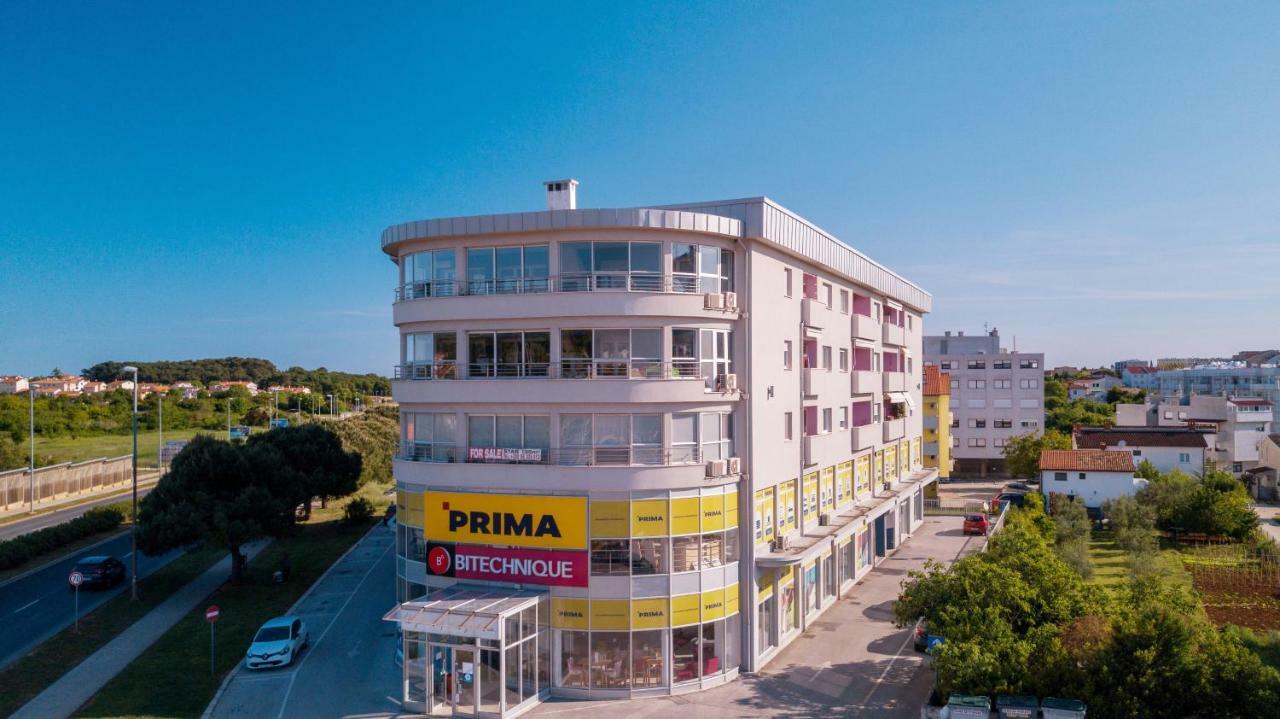 Apartment Dea - Three Bedroom Apartment พูลา ภายนอก รูปภาพ
